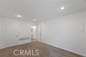 Building Photo - 525 N Sycamore Ave