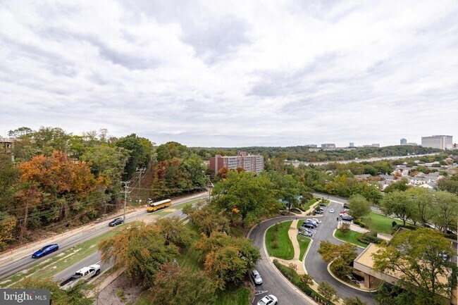 Building Photo - 5500 Holmes Run Pkwy