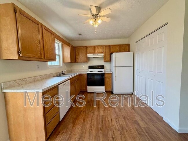 Building Photo - 166 Mt Vernon Ln