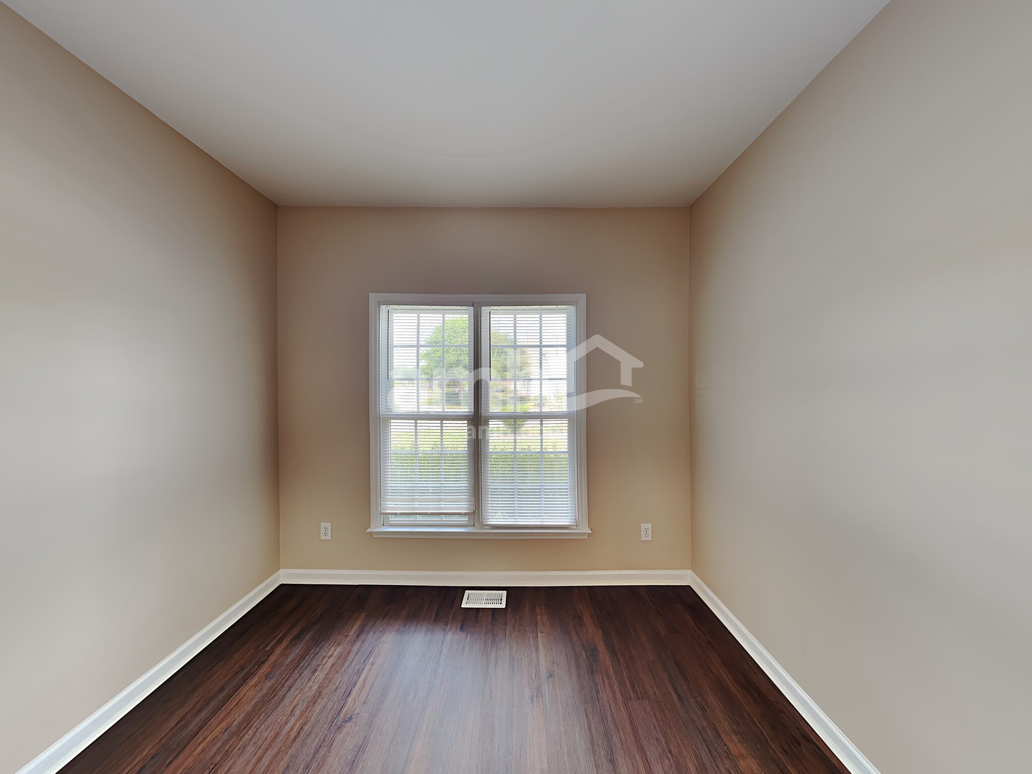 Building Photo - 5702 Myakka Ct