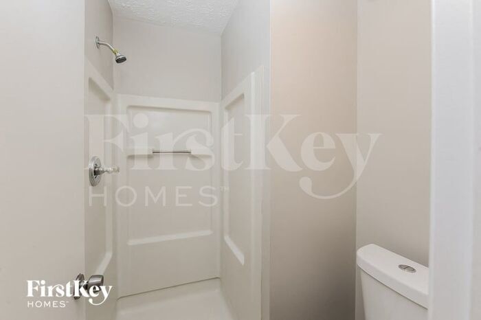 Building Photo - 6770 Bent Creek Dr