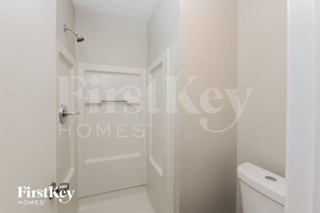 Building Photo - 6770 Bent Creek Dr