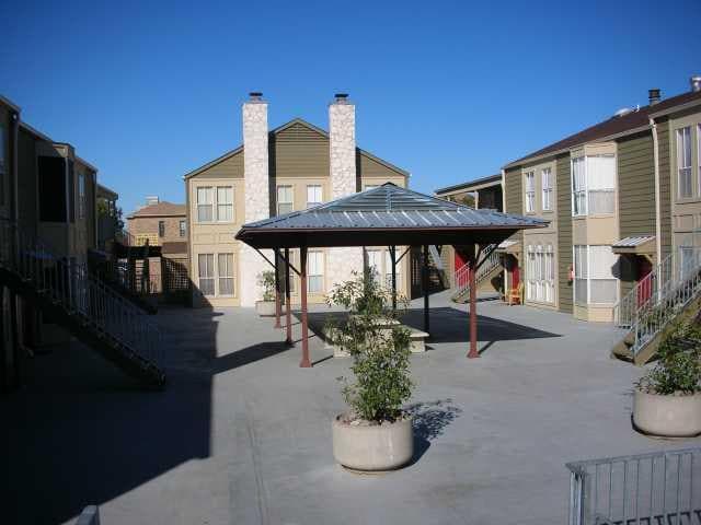 Building Photo - 2529 Rio Grande St