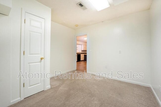 Building Photo - 7933 Dighton Way