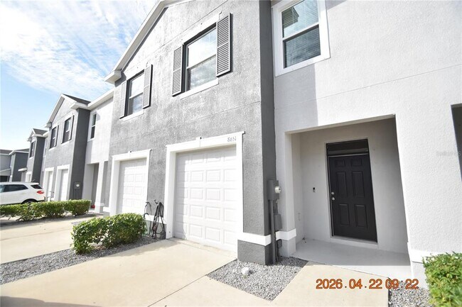 Building Photo - 8651 Falling Blue Pl