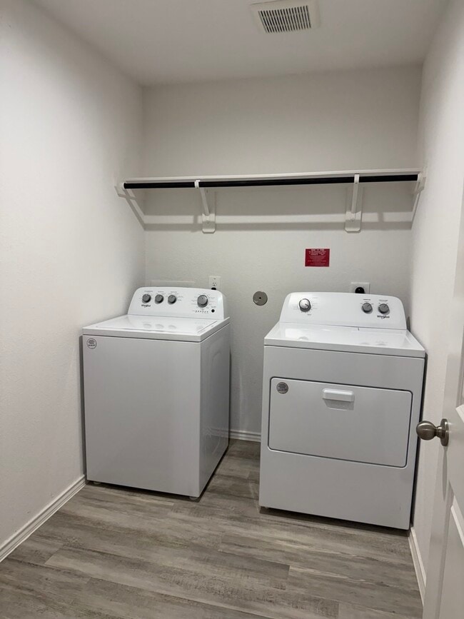 Building Photo - 31138 Delamere Turn Trial