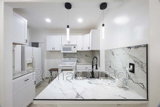 Building Photo - 4591 Purdy Ln