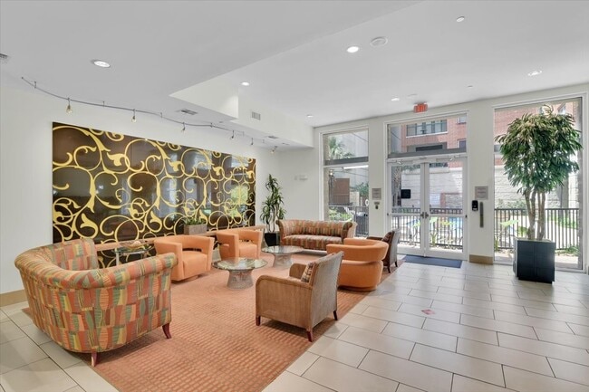 Building Photo - 300 St Joseph Pkwy