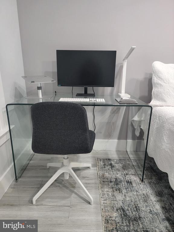 Building Photo - 255 S Pickett St