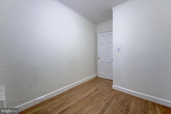Building Photo - 1518 44th St NW