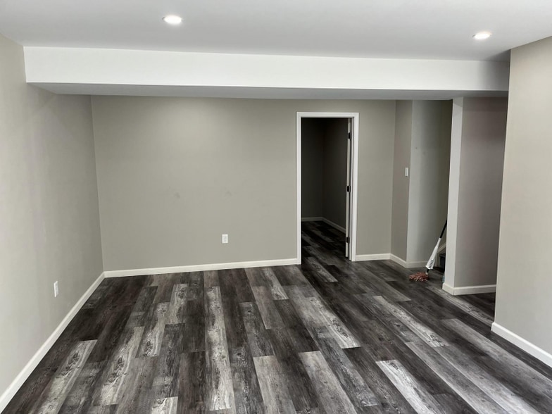 Building Photo - 12221 Fallen Timbers Cir