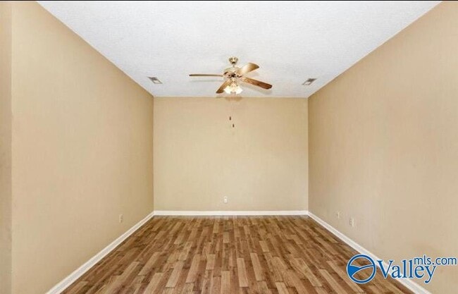 Building Photo - 111 Bentworth Ln