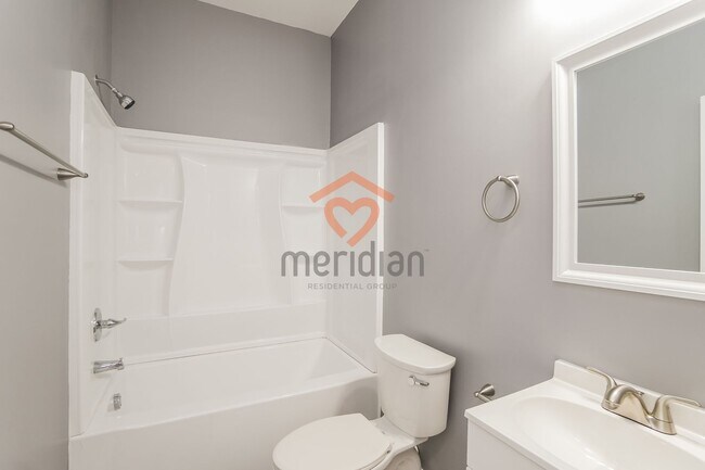 Building Photo - 4 bed / 4 bath ~ available Feb. 2027
