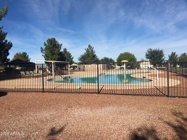 Building Photo - 4651 Big Bend St