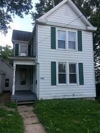 Building Photo - Bright & Spacious 3-Bedroom Home with Dining Room & Off-Street Parking -Mt. Healthy