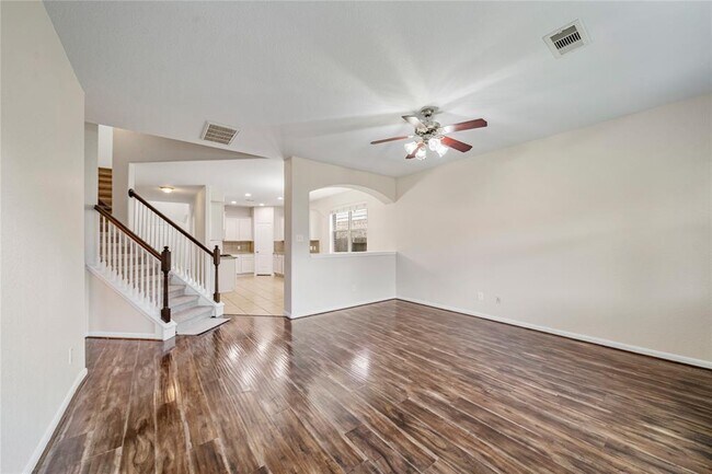 Building Photo - 6139 Sierra Springs Ln