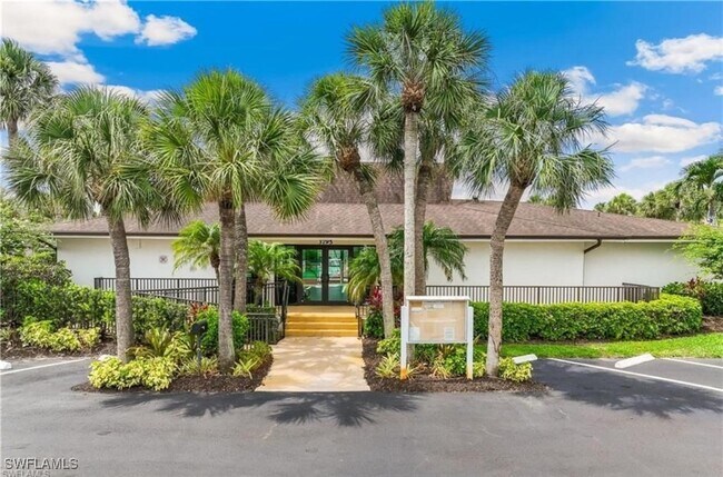 Building Photo - 4220 Looking Glass Ln