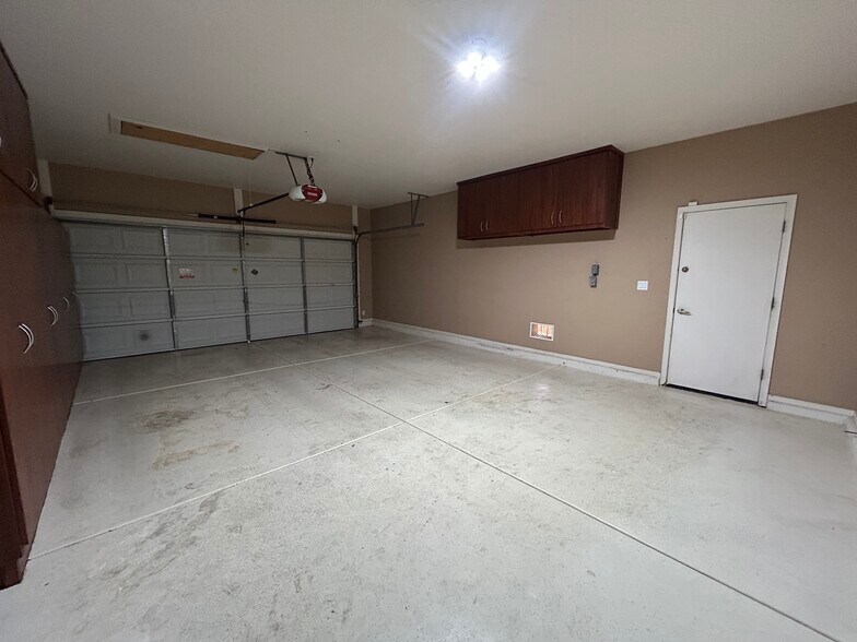 Building Photo - 5317 W Buckskin Trl