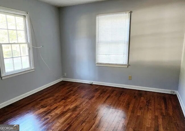 Building Photo - 1802 Lee St