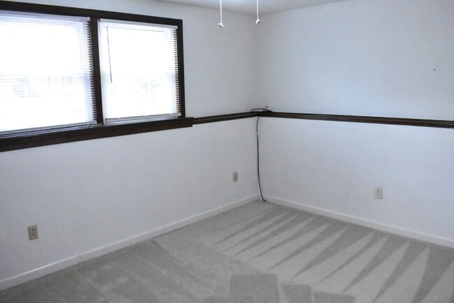 Building Photo - Fantastic Fredericksburg Home In Devonne Woods!