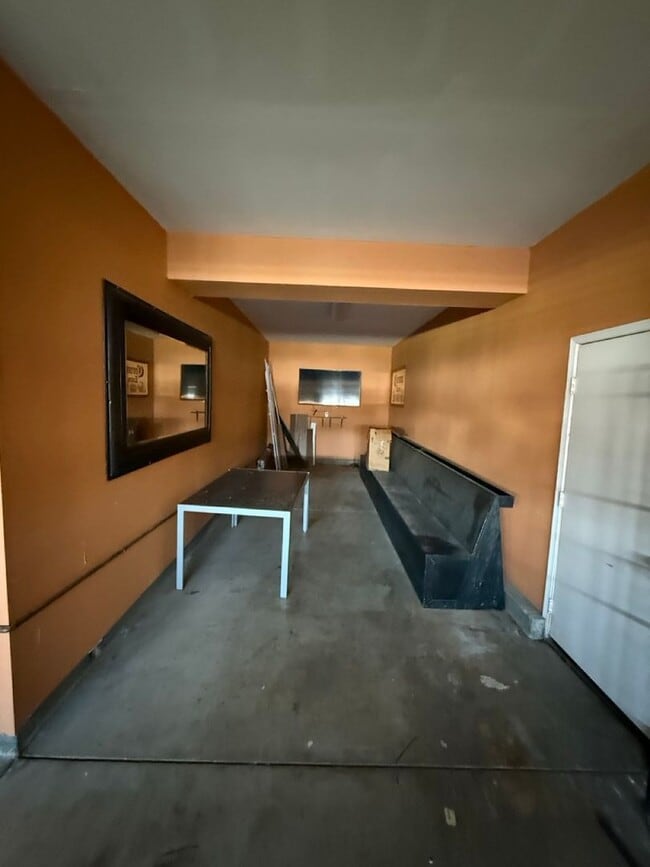 Building Photo - 10317 Titanium St