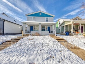 Building Photo - 1624 Yandes St