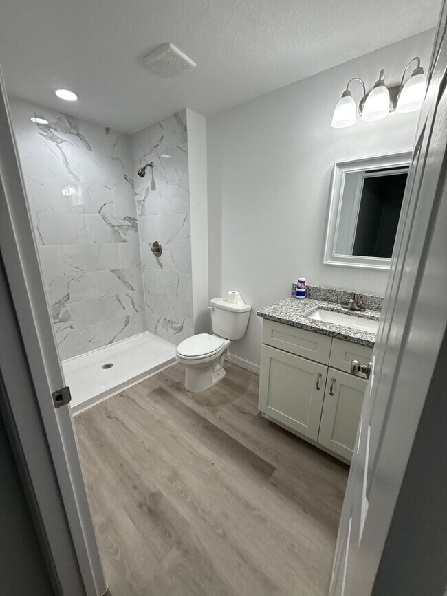 Building Photo - 20661 SW Marine Blvd