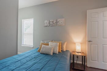 Building Photo - The Gun Club | Make yourself at home in this West-Side Reservoir Park Home, a 5-minute walk to bu...