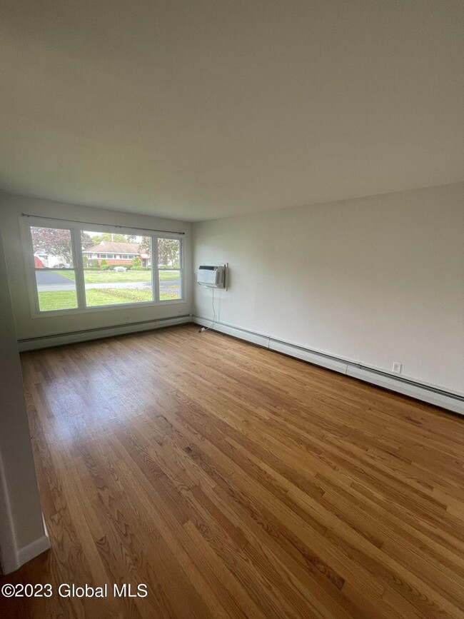 Building Photo - 3 Westford St