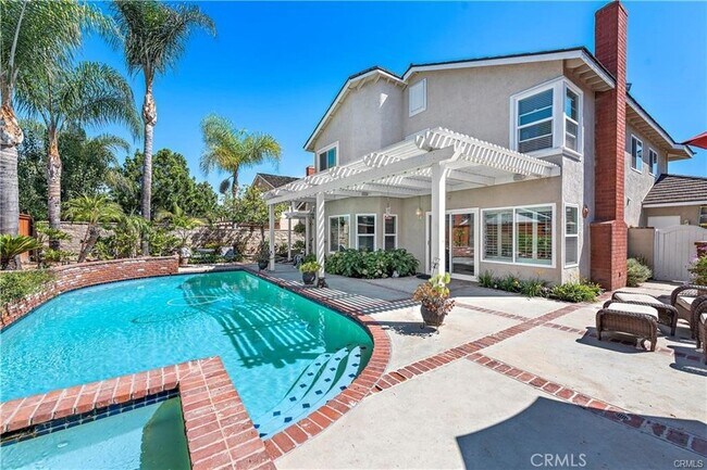 Building Photo - 28371 La Falda