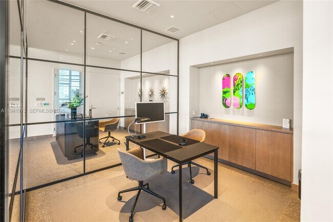 Building Photo - 500 Alton Rd