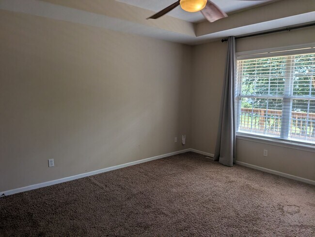 Building Photo - 4108 Cedar Crest Ln
