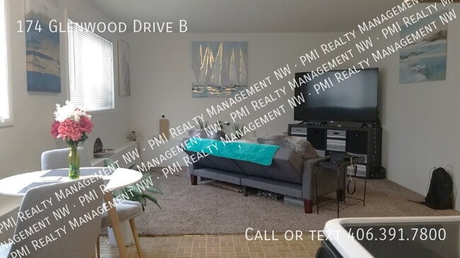 Primary Photo - 174 Glenwood Dr