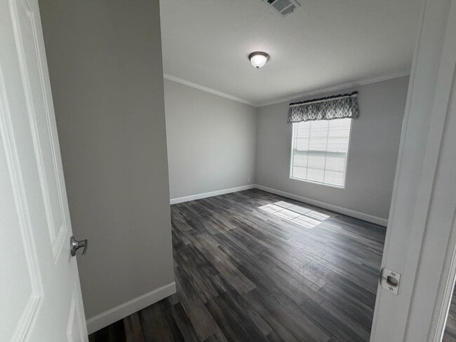 Building Photo - 4158 Conrad Cir