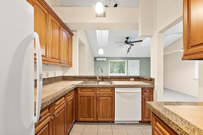 Building Photo - Charming Tacoma Home with A/C, RV Parking, Workshop & Skylit Living Room