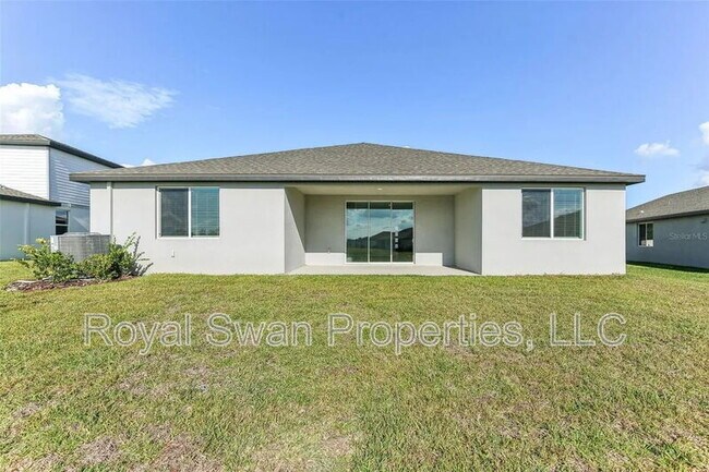 Building Photo - 2016 Rosewood Dr