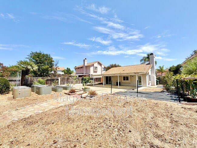 Building Photo - 39721 Rustic Glen Dr