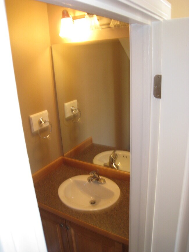 Building Photo - 59 Carriage Ln