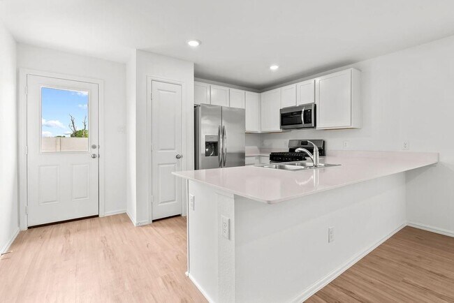 Building Photo - 7507 Birch Harvest Dr
