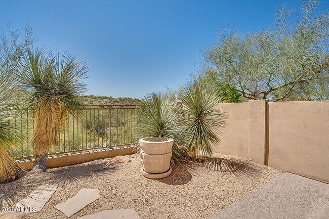 Building Photo - 11113 E Betony Dr