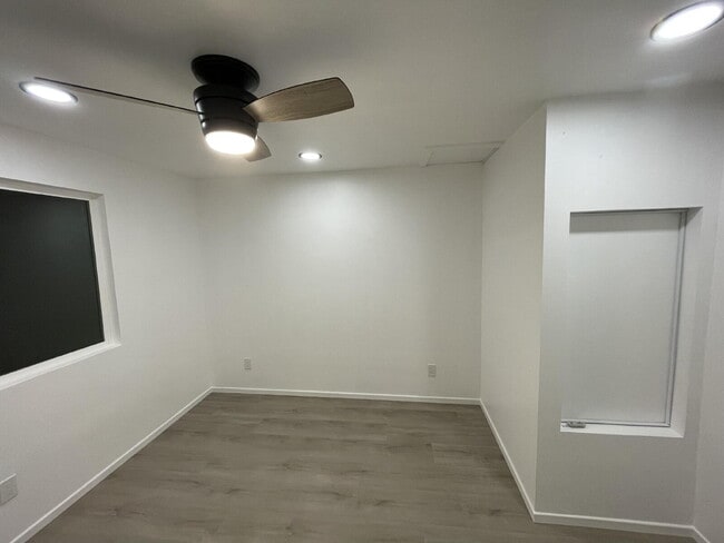 Building Photo - Cozy 2-Bedroom Retreat, Perfect for Mounta...