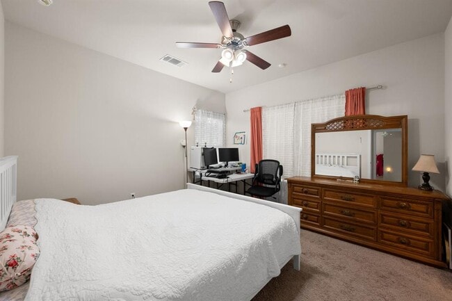 Building Photo - 6109 Arbor Crest Ln