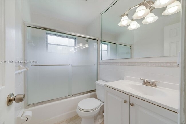 Building Photo - 10621 SW 111th St