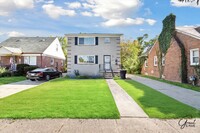 Building Photo - 15470/15472 Greenfield - Vibe Real Estate ...