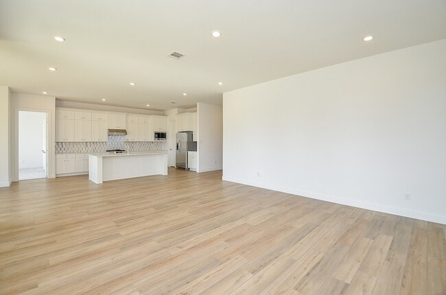 Building Photo - 4623 Sleepy Retreat Trl