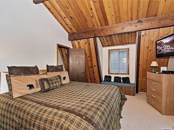 Building Photo - Lake View Modified Gambrel with Spa Near Bear Mountain