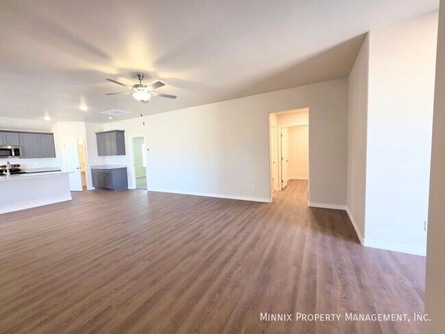 Building Photo - 1316 Hogback Wy