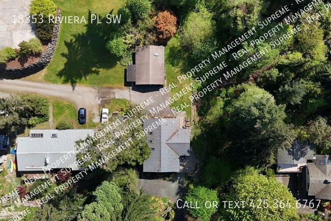 Building Photo - 18353 Riviera Pl SW