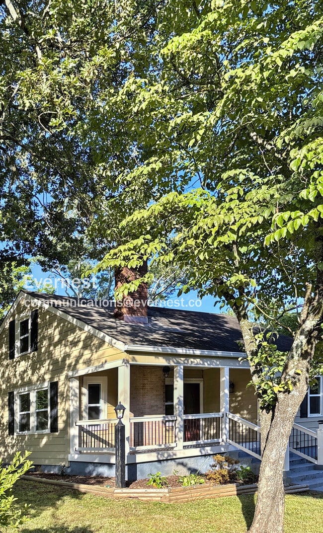 Building Photo - 118 Brentwood Dr