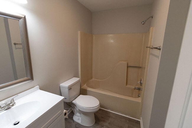 Building Photo - 4836 Meadow Lark Ln